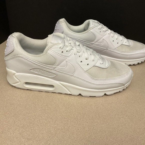 New! Display! Mens Nike Air Max 90 “Triple White” Running Shoes. Size 13. Nice!! - Picture 3 of 8